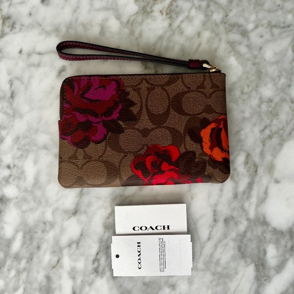 Coach Wristlet/Wallet In Signature Canvas With Jumbo Floral Print - Picture 2 of 4